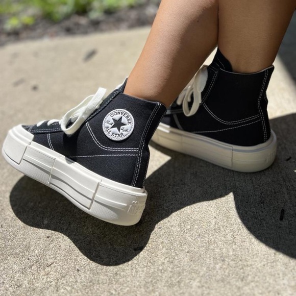 Converse Chuck Taylor Women’s 8.5 Black White All Star Cruise High Top Sneakers - Picture 10 of 12